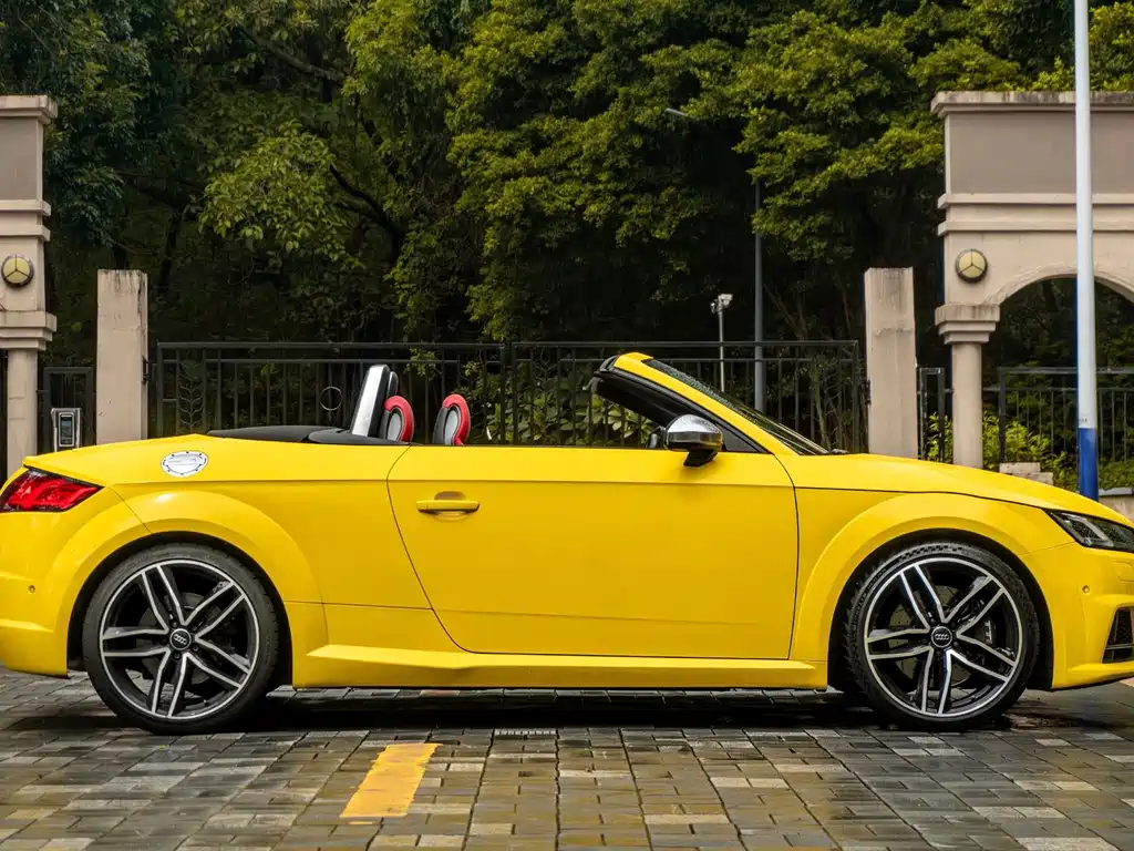 Audi TTS 2018 — фото 6