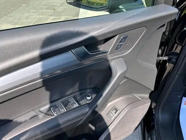Audi Q5L 2024