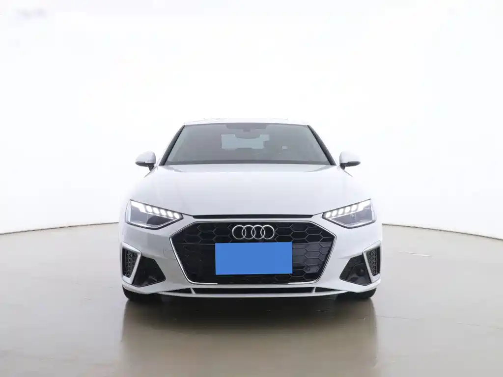 Audi A4L 2023
