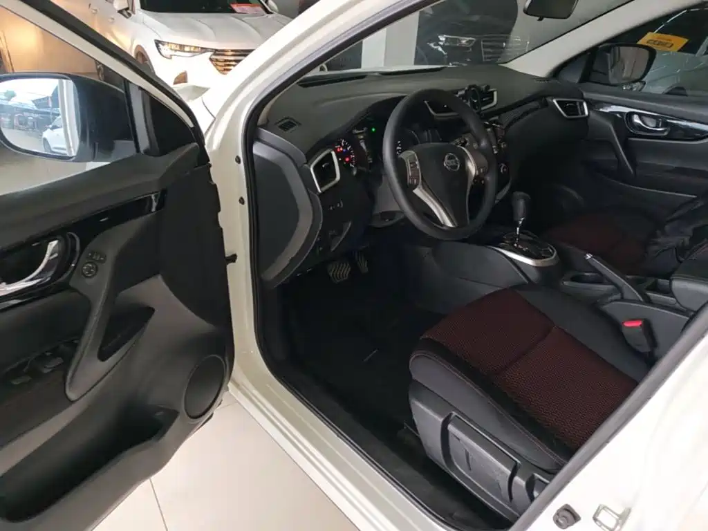 Nissan Qashqai 2017 — фото 16