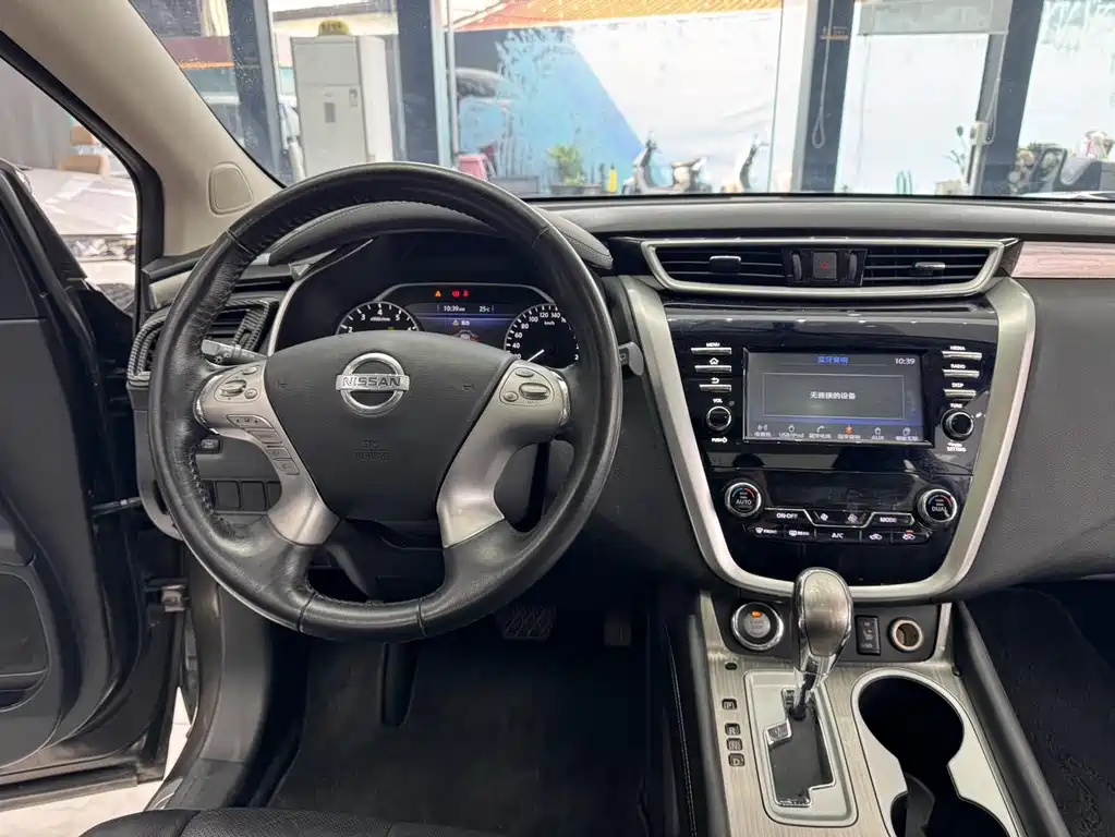 Nissan Murano 2018 — фото 11