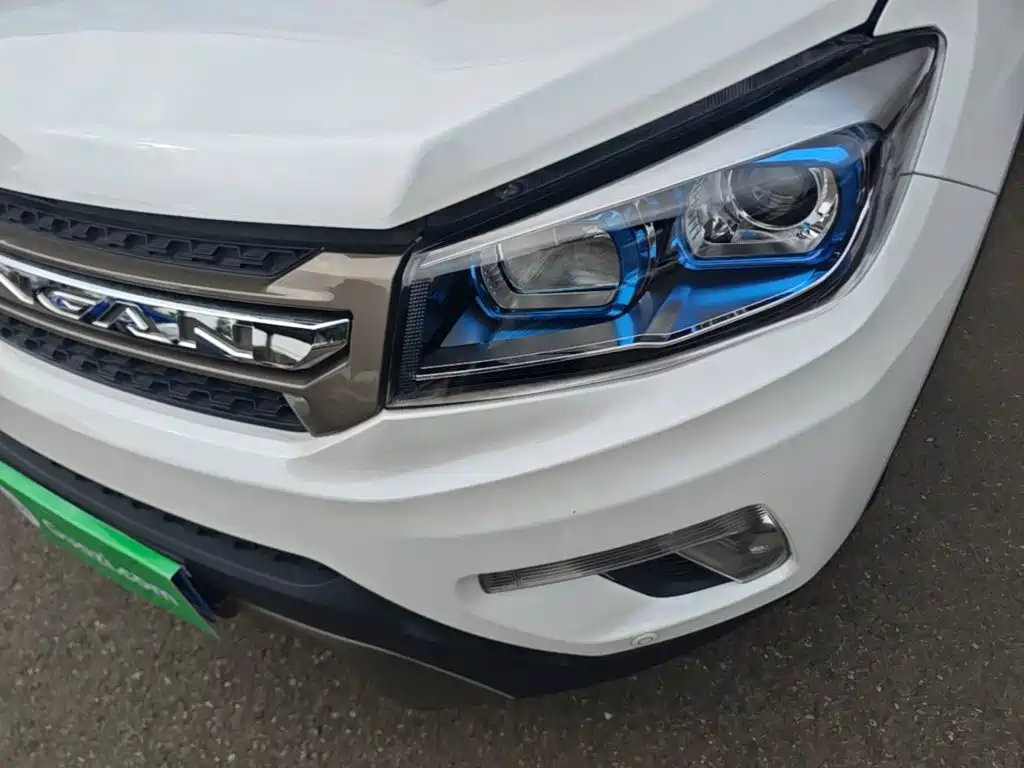 Changan CS75 2016 — фото 24