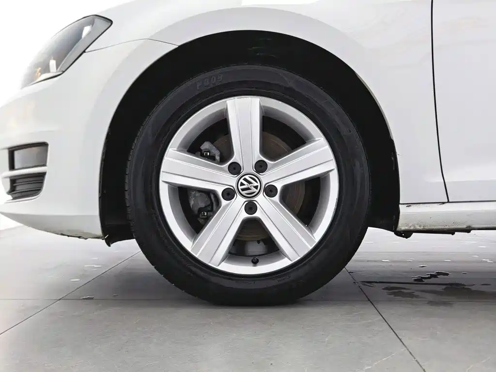 Volkswagen Golf 2015 — фото 17