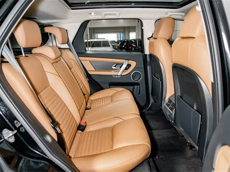 Land Rover Discovery Sport 2024 — фото 22