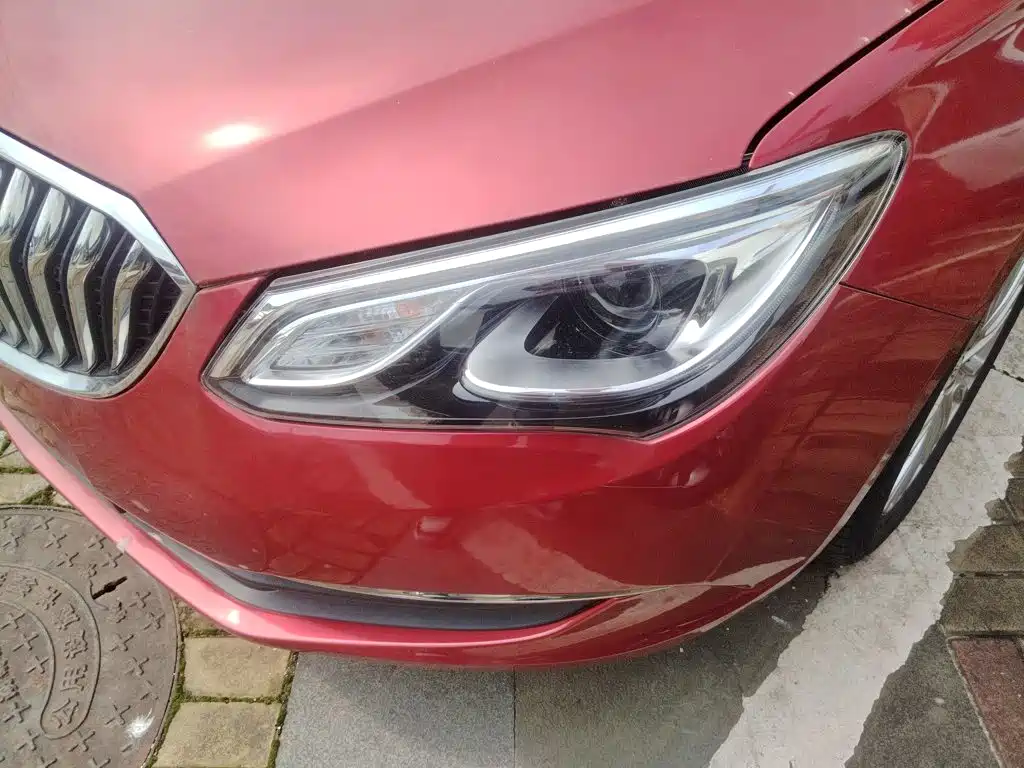 Buick Excelle 2015 — фото 24