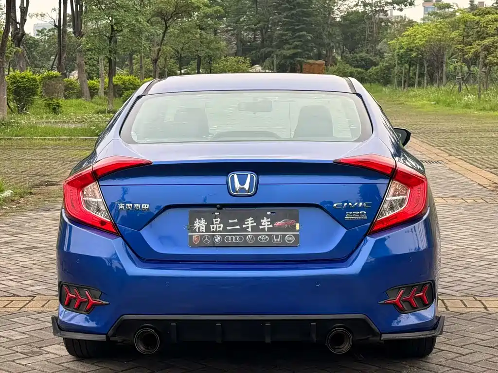 Honda Civic 2017 — фото 4