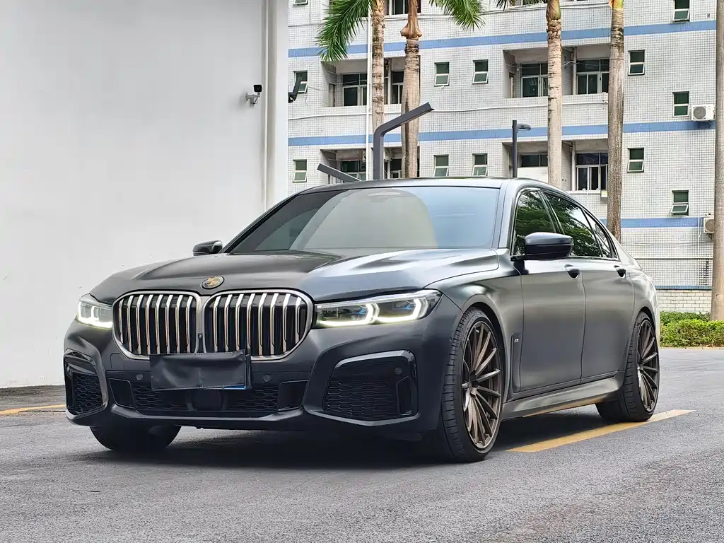 BMW 7 Series 2021