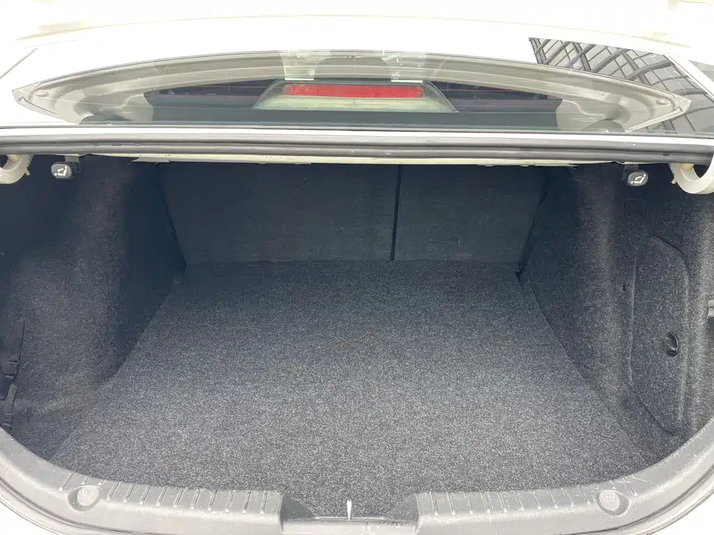 Mazda 3 Axela 2016 — фото 12