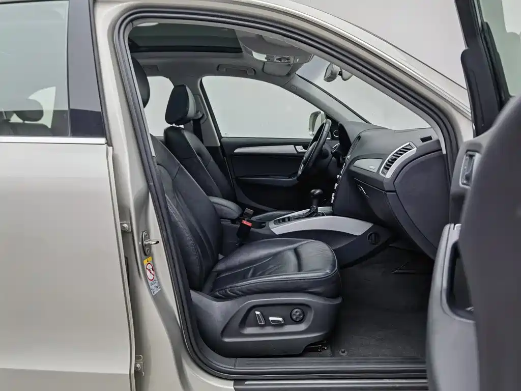 Audi Q5 2015 — фото 23