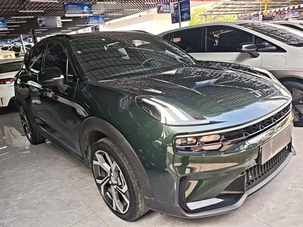 Lynk & Co 06 EM-P 2023 — фото 4
