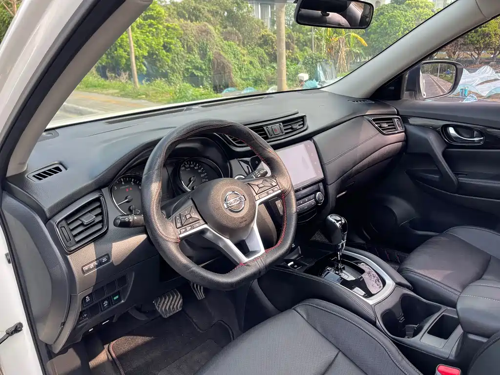 Nissan X-Trail 2020 — фото 16