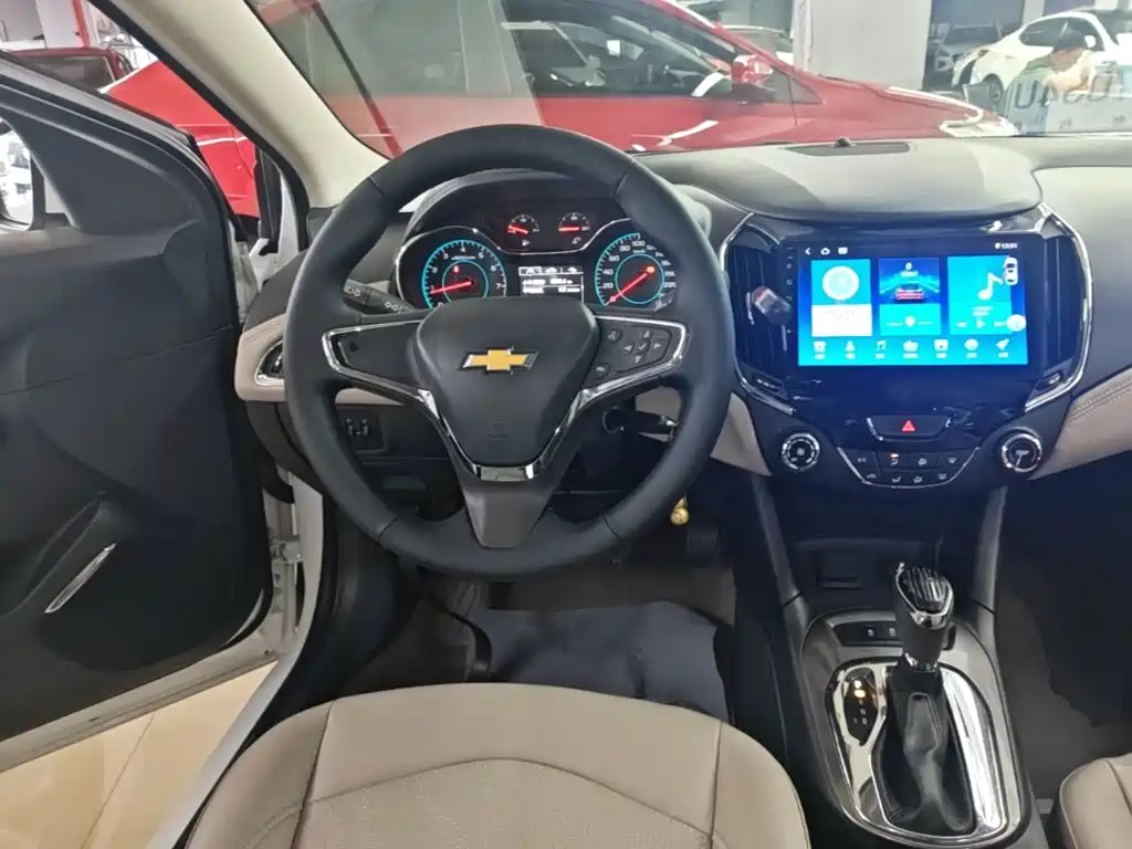 Chevrolet Cruze 2015 — фото 11