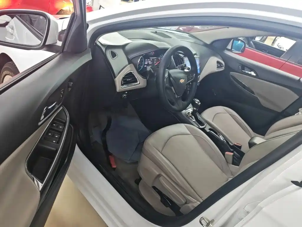Chevrolet Cruze 2015 — фото 16
