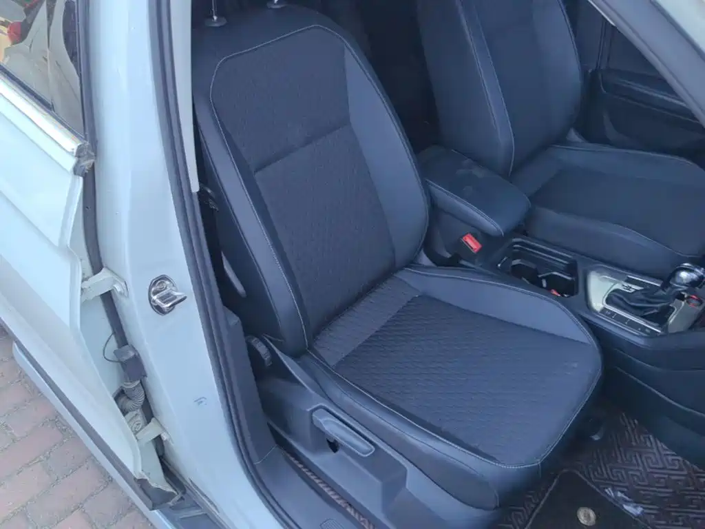Volkswagen Tiguan L 2017 — фото 25