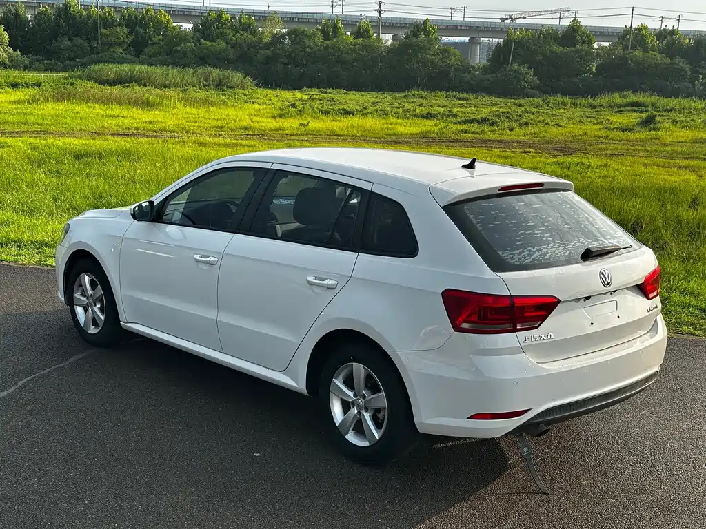 Volkswagen Gran Lavida 2017 — фото 16