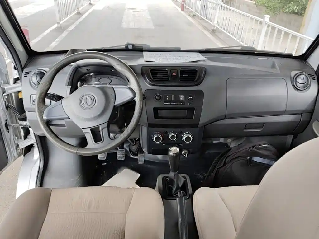 Dongfeng Xiaokang C32 2020 — фото 10