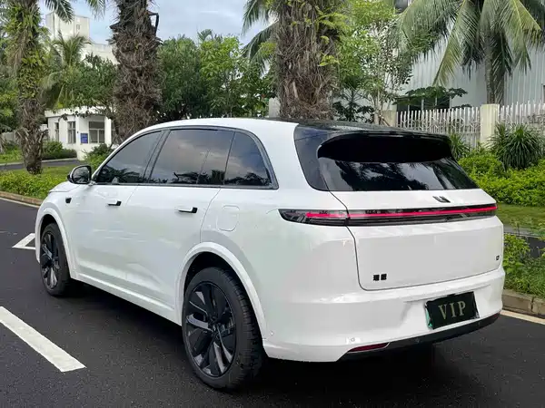 Li Auto L7 2023