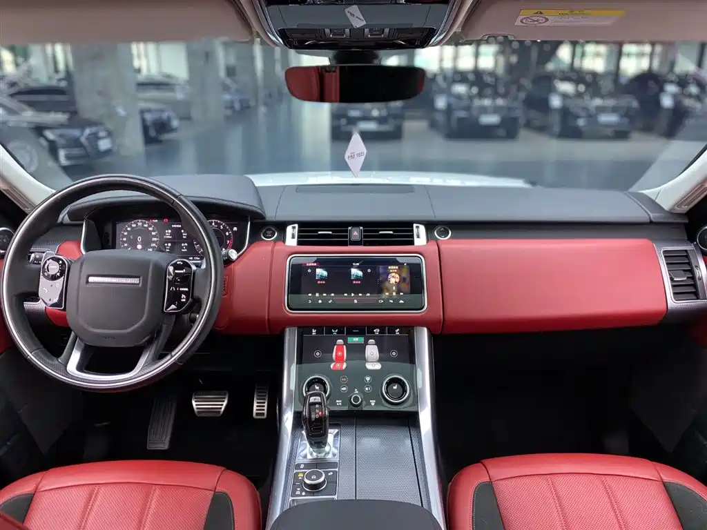 Land Rover Sport 2020 — фото 13
