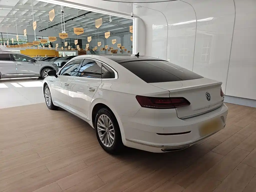 Volkswagen CC 2019 — фото 10