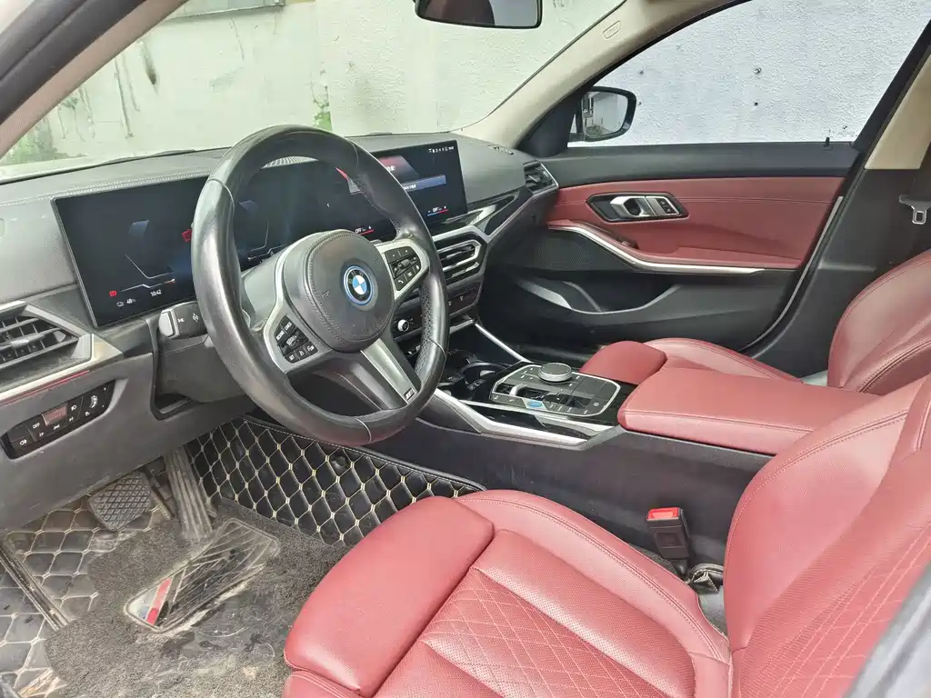 BMW i3 2022 — фото 4