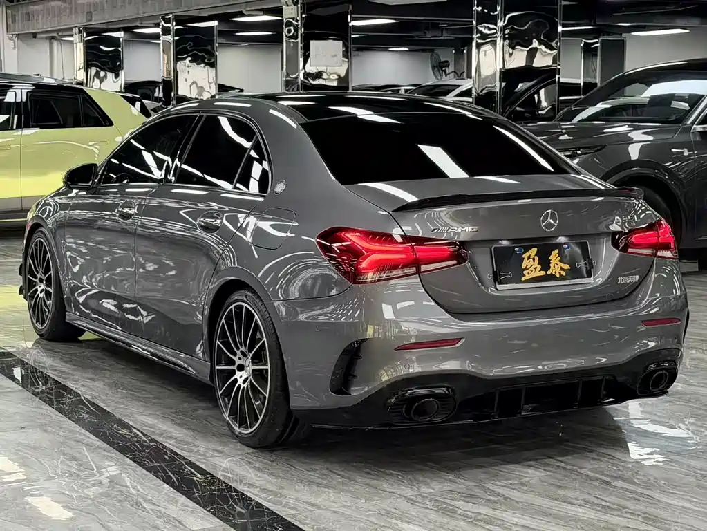 Mercedes-Benz A-Class AMG 2023 — фото 5