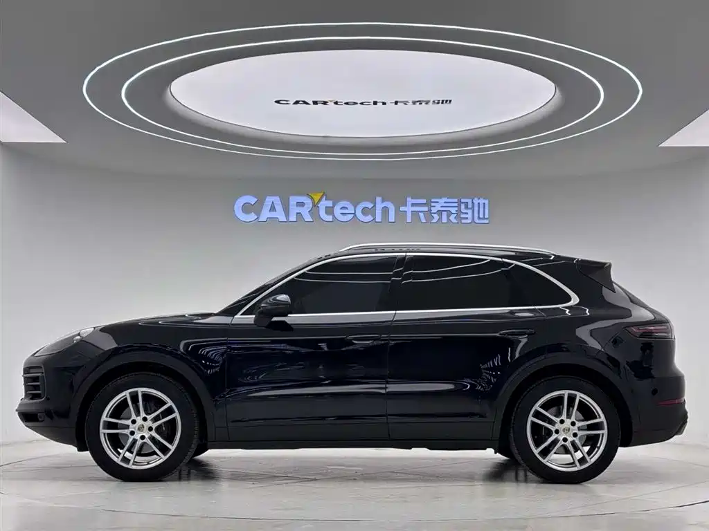 Porsche Cayenne 2019 — фото 4