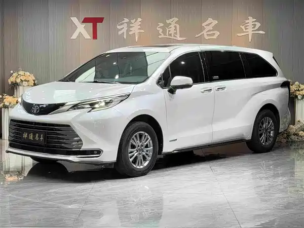 Toyota Sienna 2022