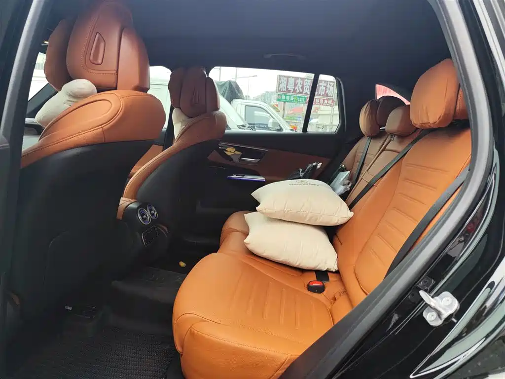 Mercedes-Benz GLC 2024