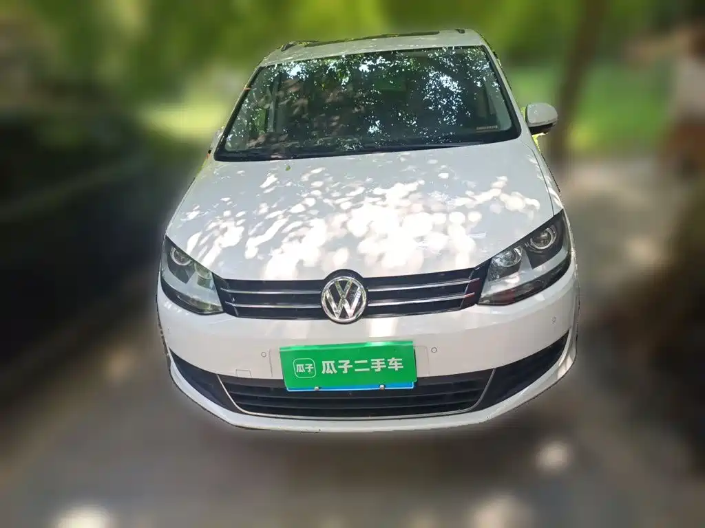 Volkswagen Sharan 2017 — фото 2