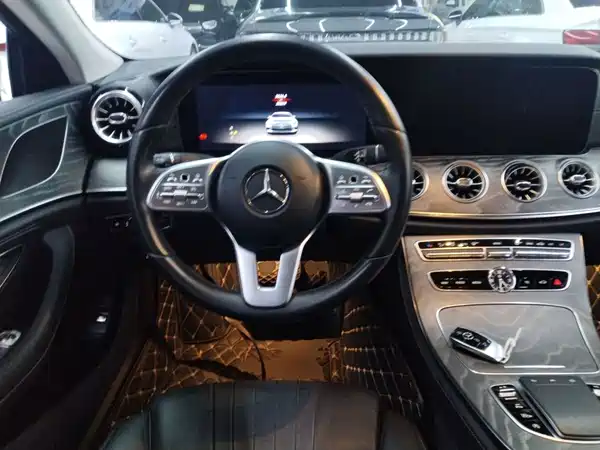 Mercedes-Benz CLS 2021