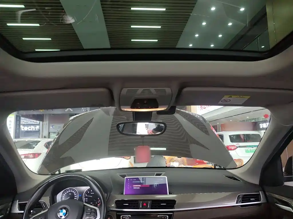 BMW X1 2018 — фото 18