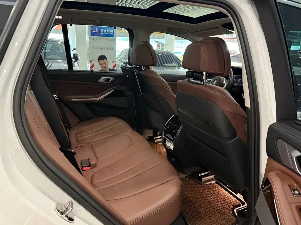 BMW X5 2019 — фото 11