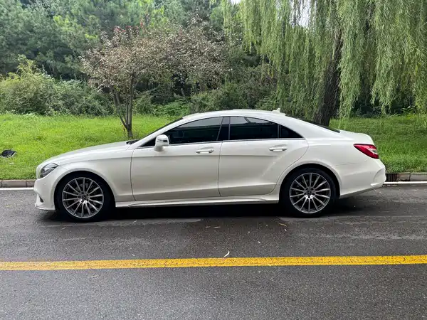 Mercedes-Benz CLS 2016