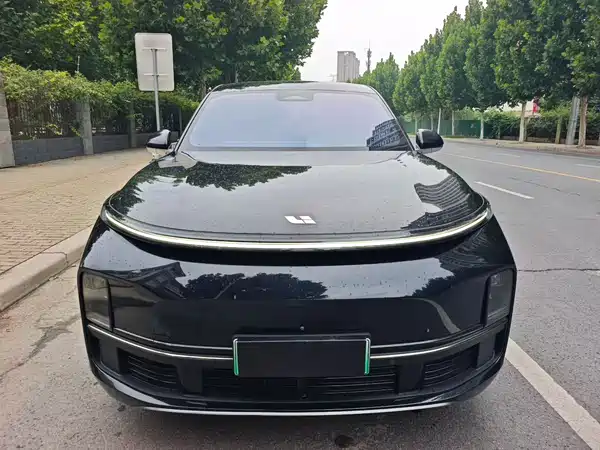 Li Auto L8 2023