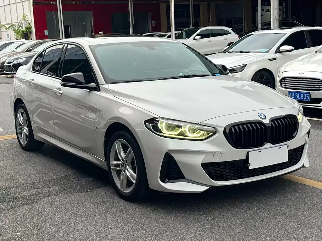 BMW 1 Series 2022