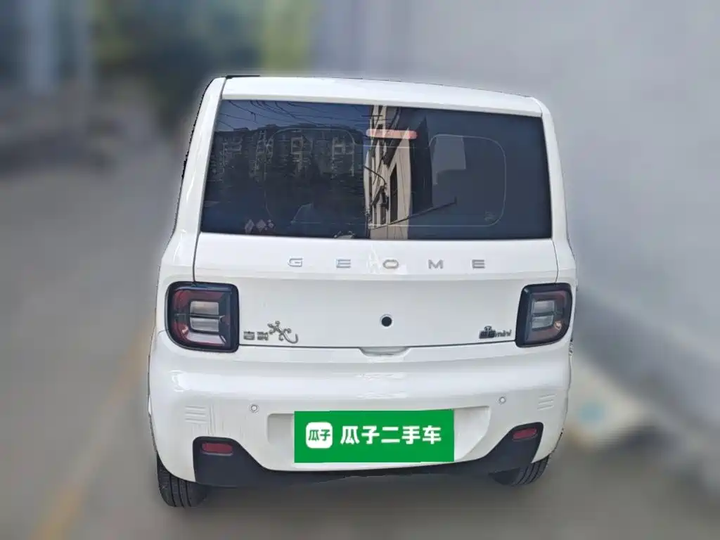 Geely Galaxy Panda 2023