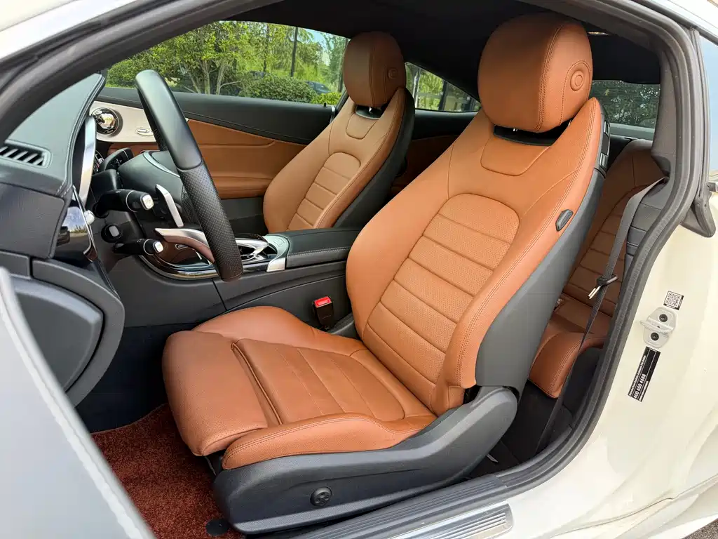 Mercedes-Benz C-Class 2017 — фото 17