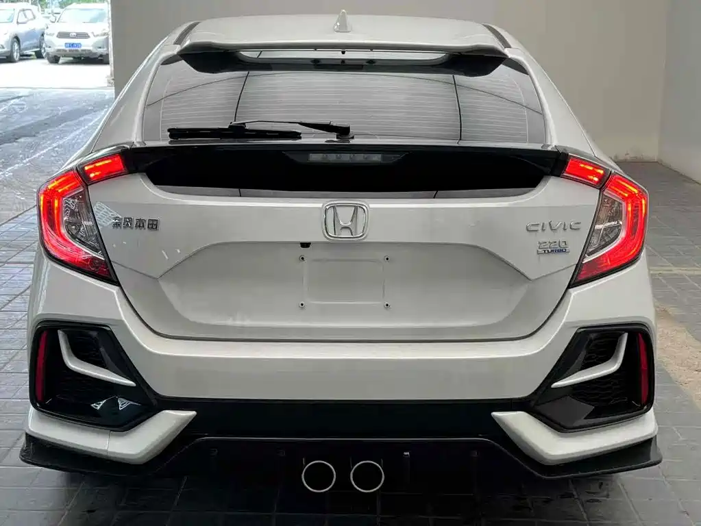 Honda Civic 2021 — фото 8