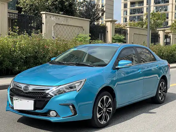 BYD Qin NEV 2016