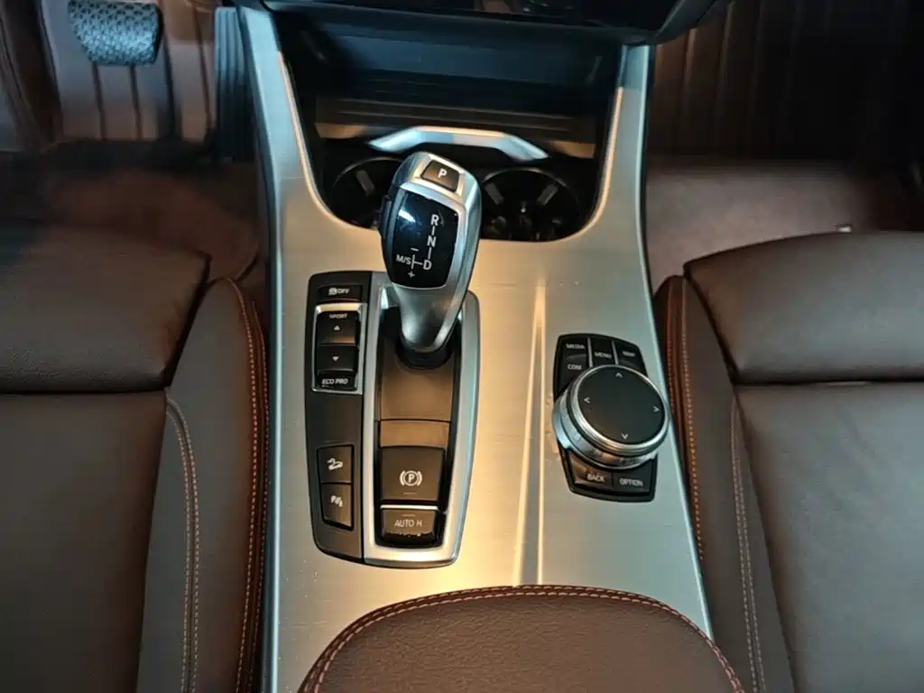 BMW X4 2017 — фото 14