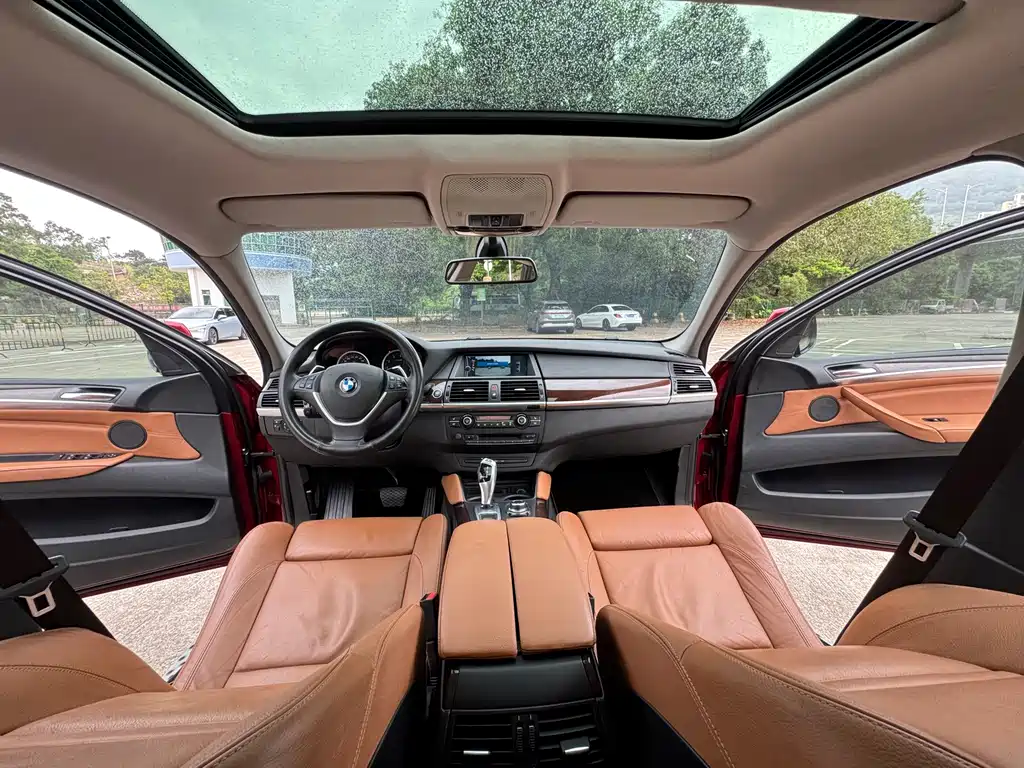BMW X6 2014 — фото 12