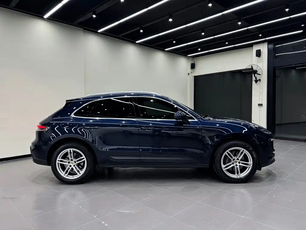 Porsche Macan 2022 — фото 4