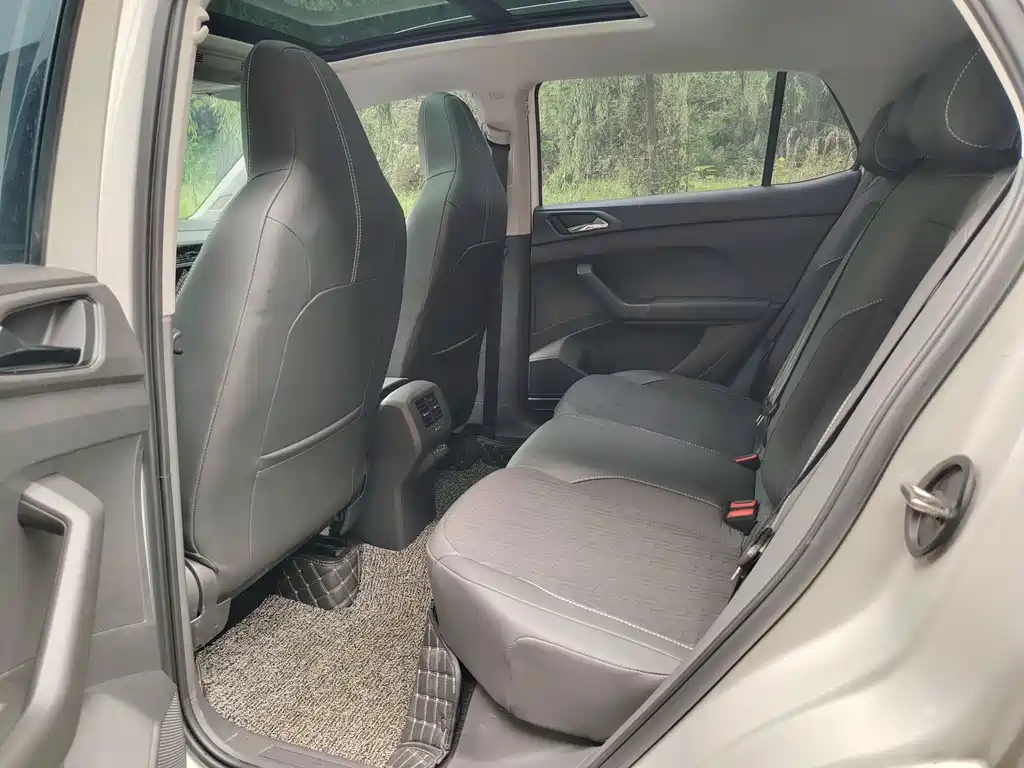 Volkswagen T-Cross 2021