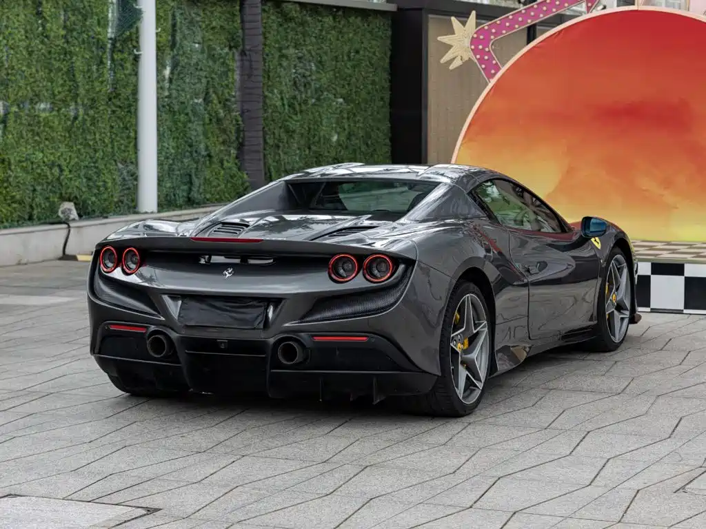 Ferrari F8 2022 — фото 4