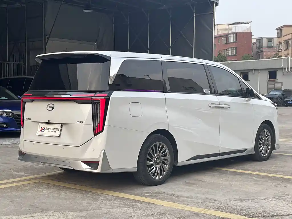 GAC Motor Trumpchi M8 2023 — фото 6