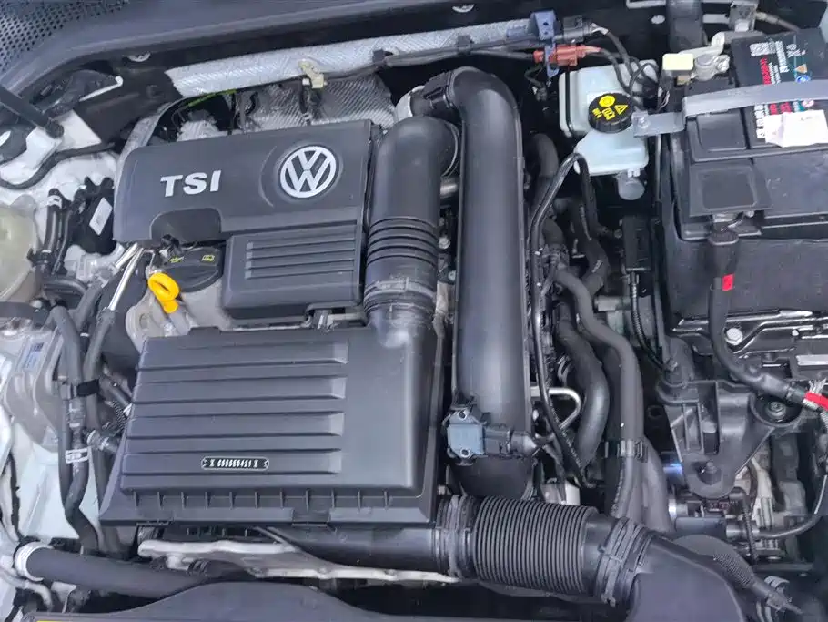 Volkswagen Golf 2018 — фото 10