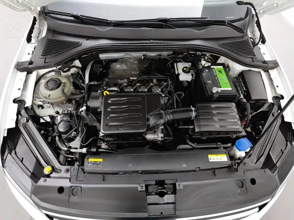 Volkswagen Bora 2023