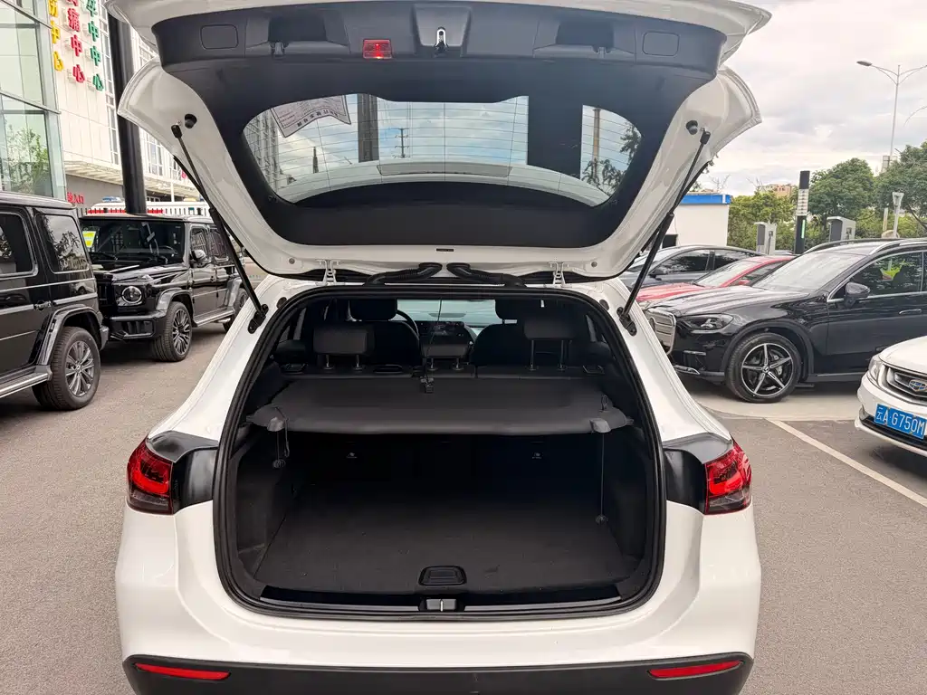 Mercedes-Benz GLA 2023 — фото 21