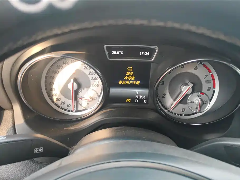 Mercedes-Benz CLA 2016 — фото 14