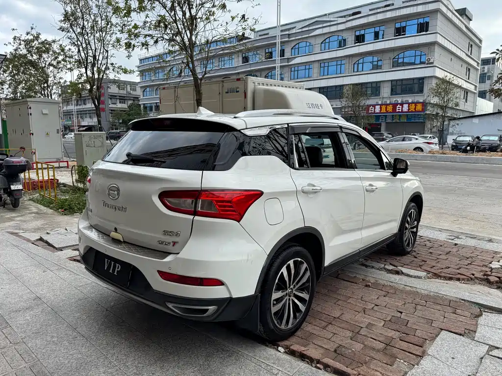 GAC Motor Trumpchi GS4 2017 — фото 22